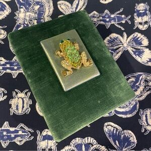 Vintage Velvet Jeweled Frog 4x6 Decorative Photo Album